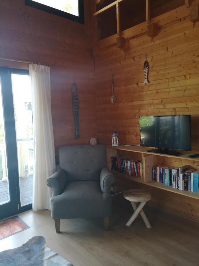 Villa De Kreek - De Krabbenkreek à Sint-Annaland Extérieur photo